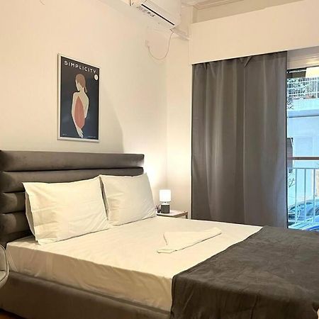 Pame Rentals - Ideal For 2 In Pagrati Athens Exterior photo